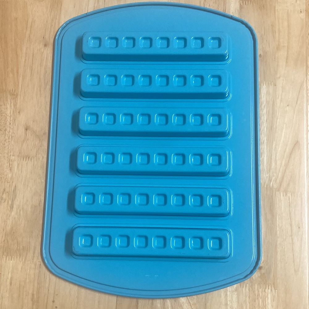 The Pampered Chef Waffle Sticks Baking Pan - Picture 2 of 6